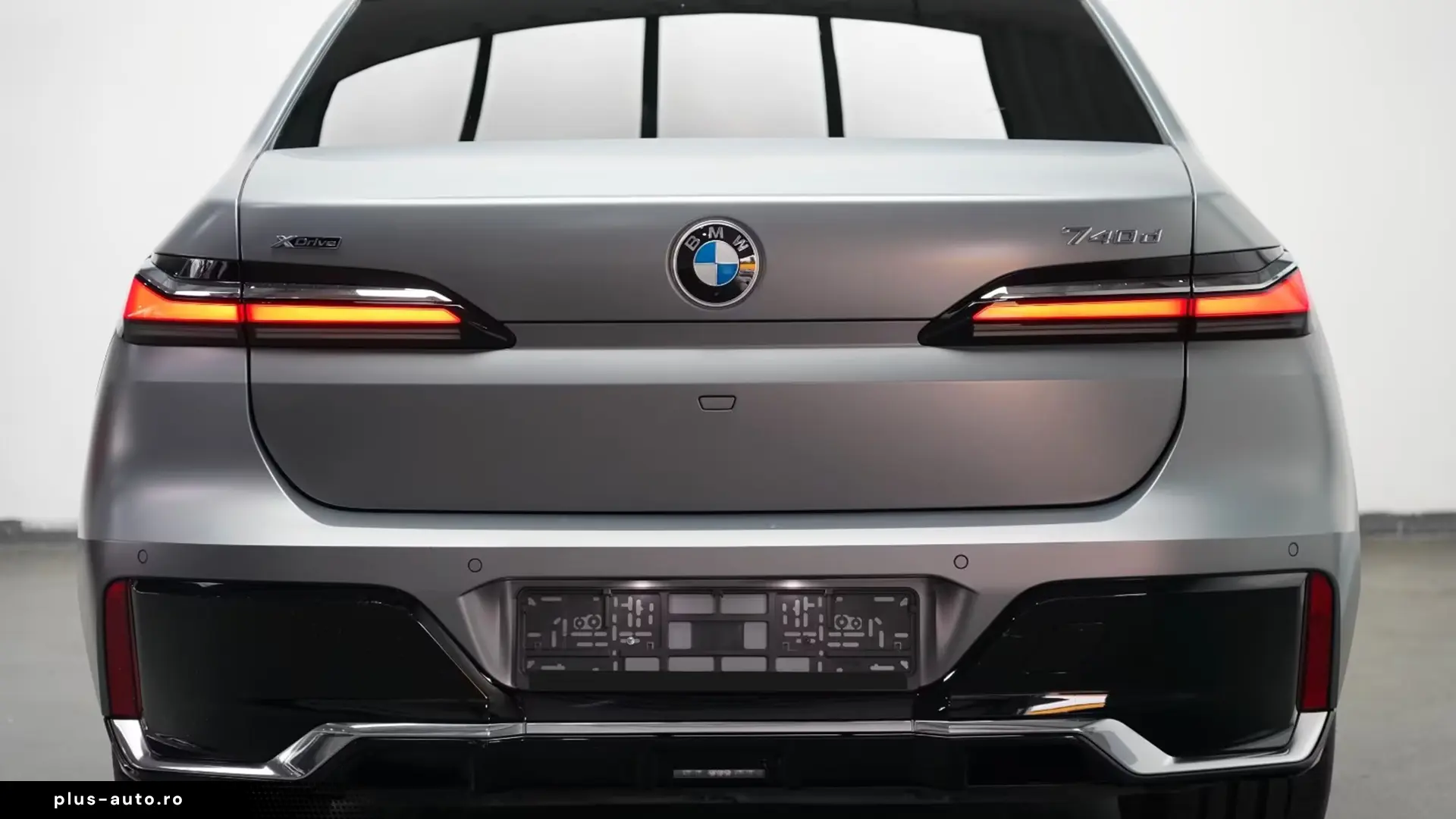 BMW 740d xDrive M Sport TV   Finanțare Leasing