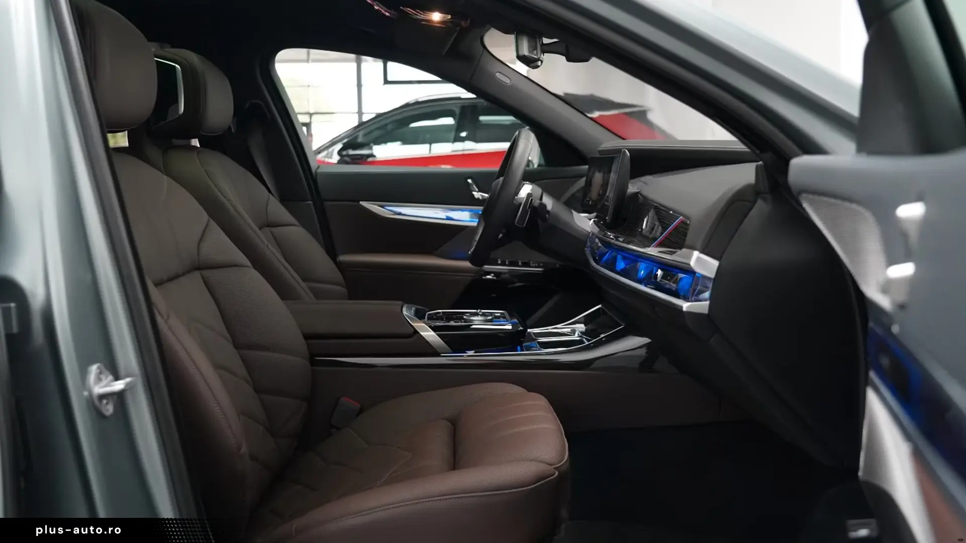 BMW 740d xDrive M Sport TV   Finanțare Leasing