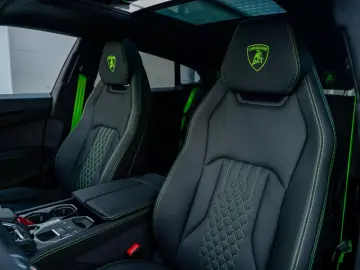 Lamborghini Urus SE   B&O   Perfomante Seats   Style