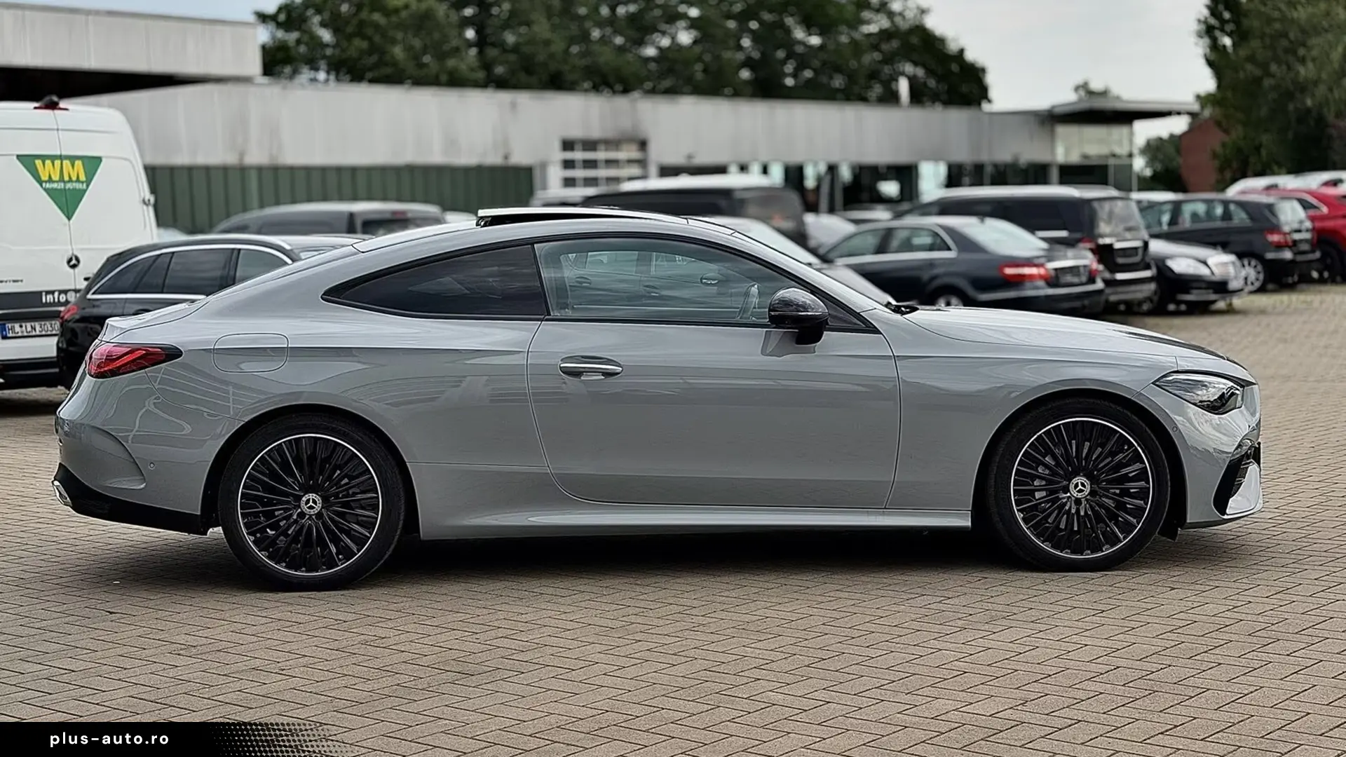 Mercedes-Benz CLE 300 AMG 4Matic Night   Finanțare Leasing