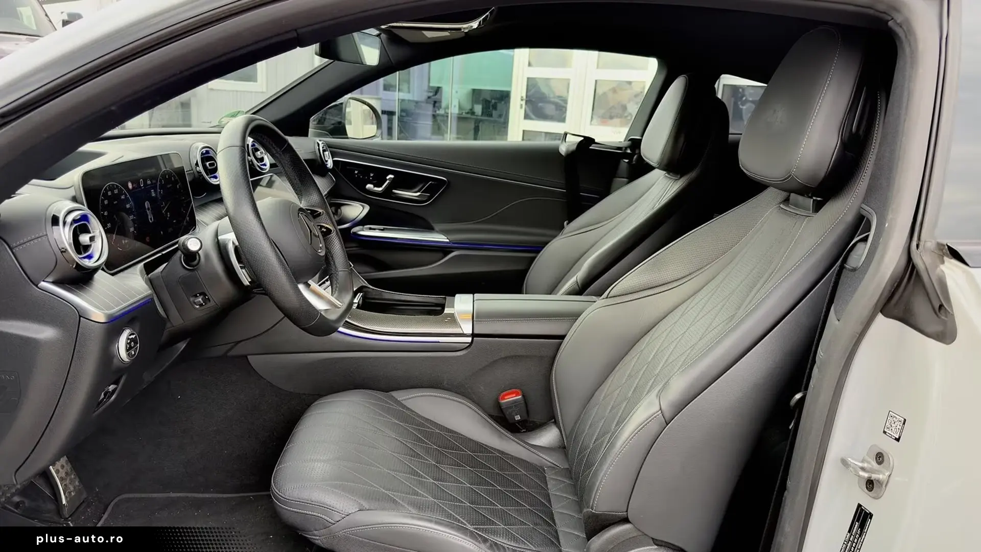 Mercedes-Benz CLE 300 AMG 4Matic Night   Finanțare Leasing