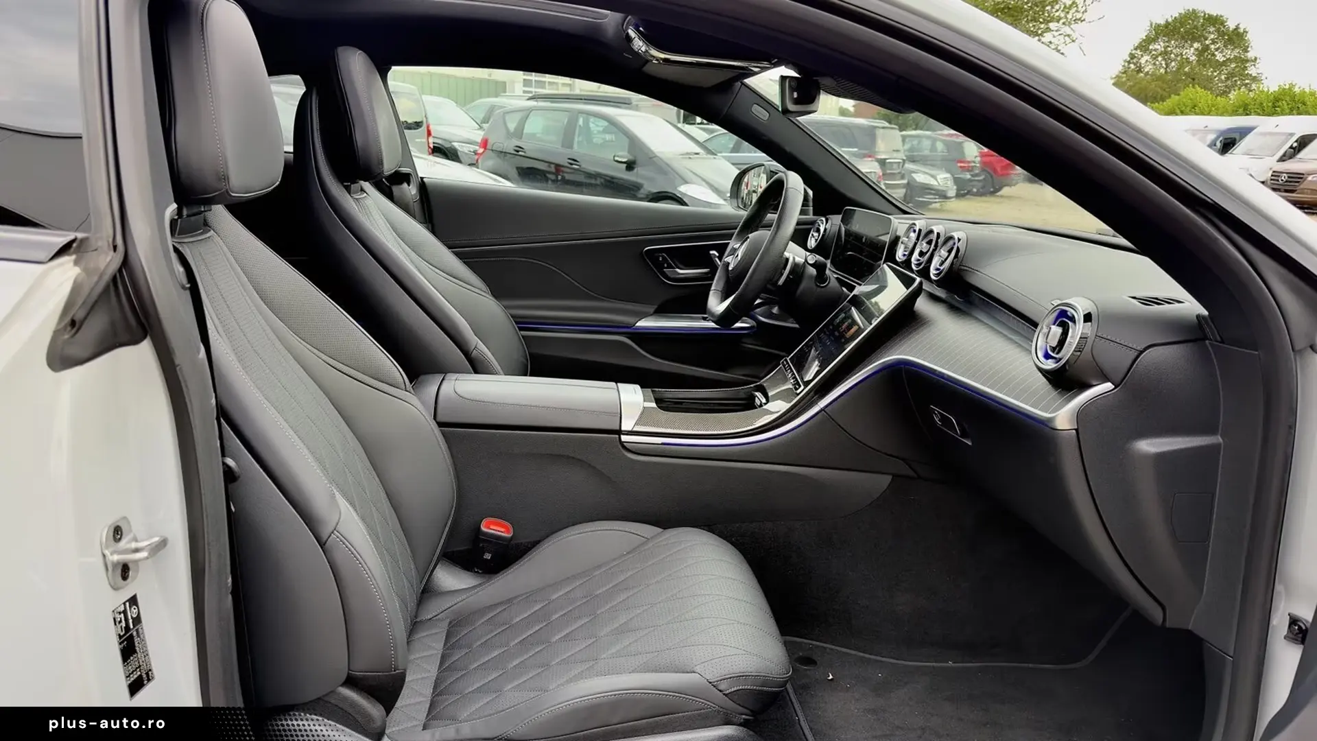 Mercedes-Benz CLE 300 AMG 4Matic Night   Finanțare Leasing