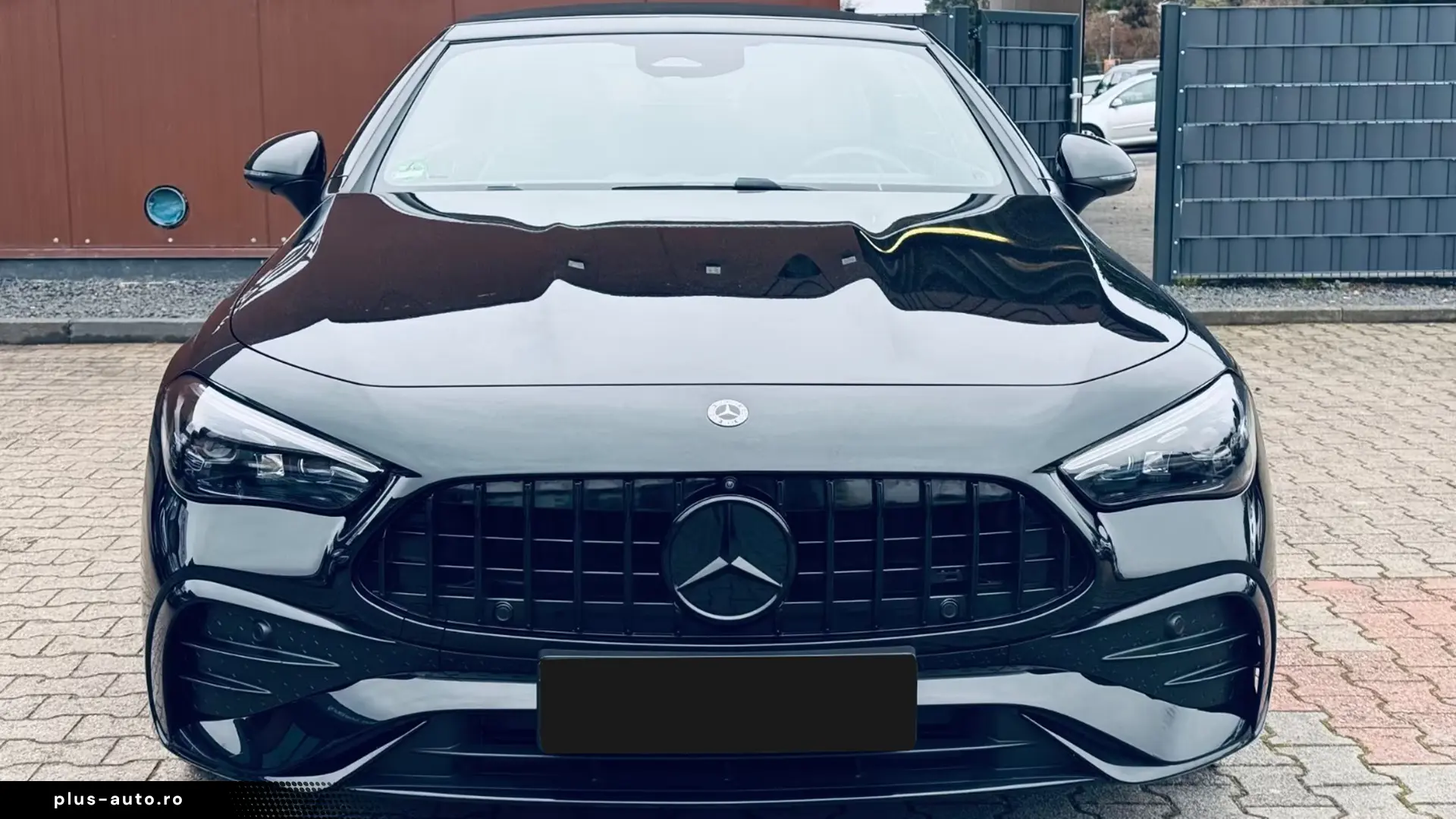 Mercedes-Benz CLE 300 4M AMG Cabrio   Finanțare Leasing