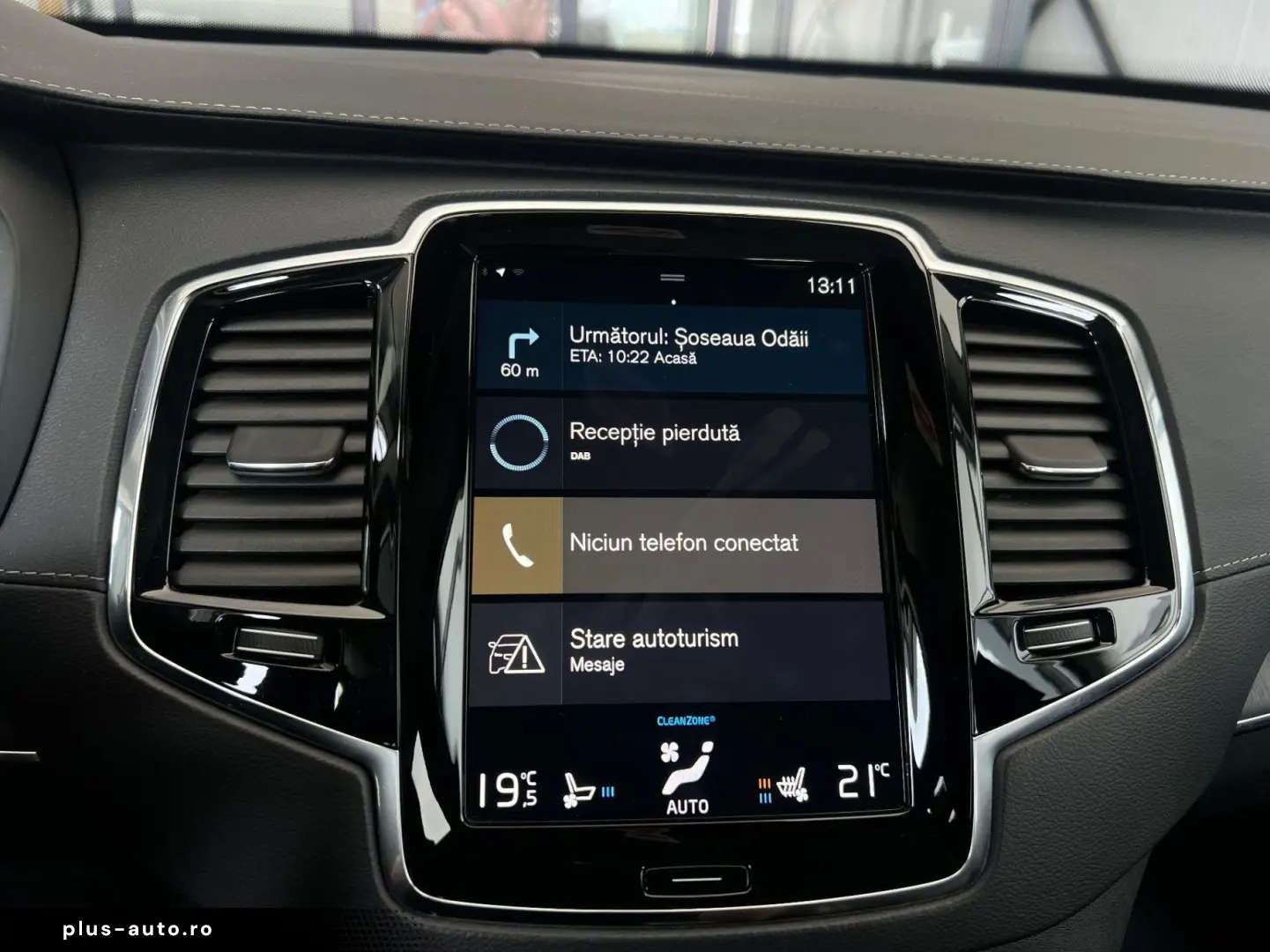 VOLVO XC90 2020 — imagine 24