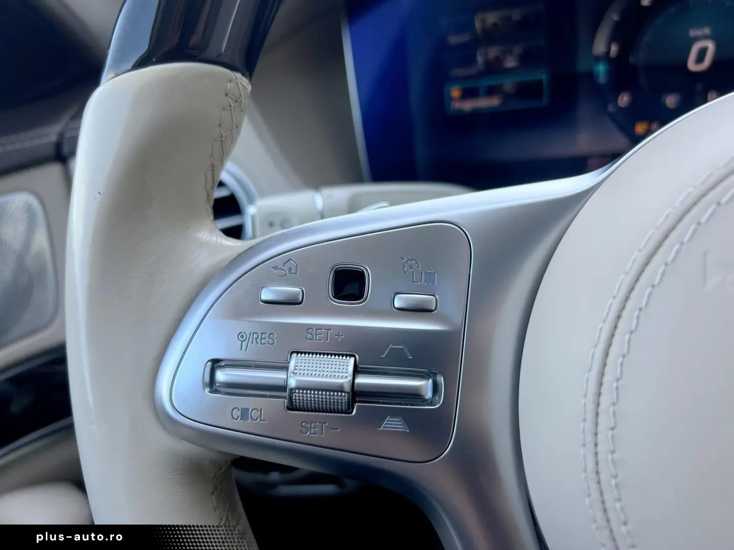 Mercedes-Benz S