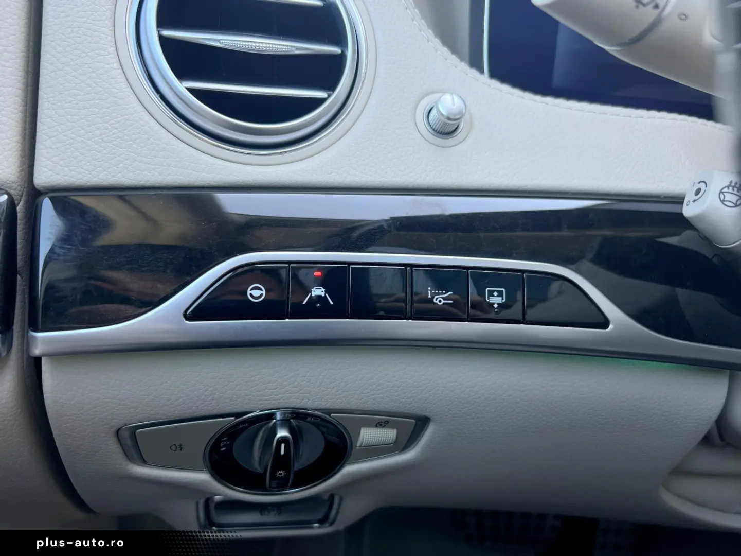 Mercedes-Benz S