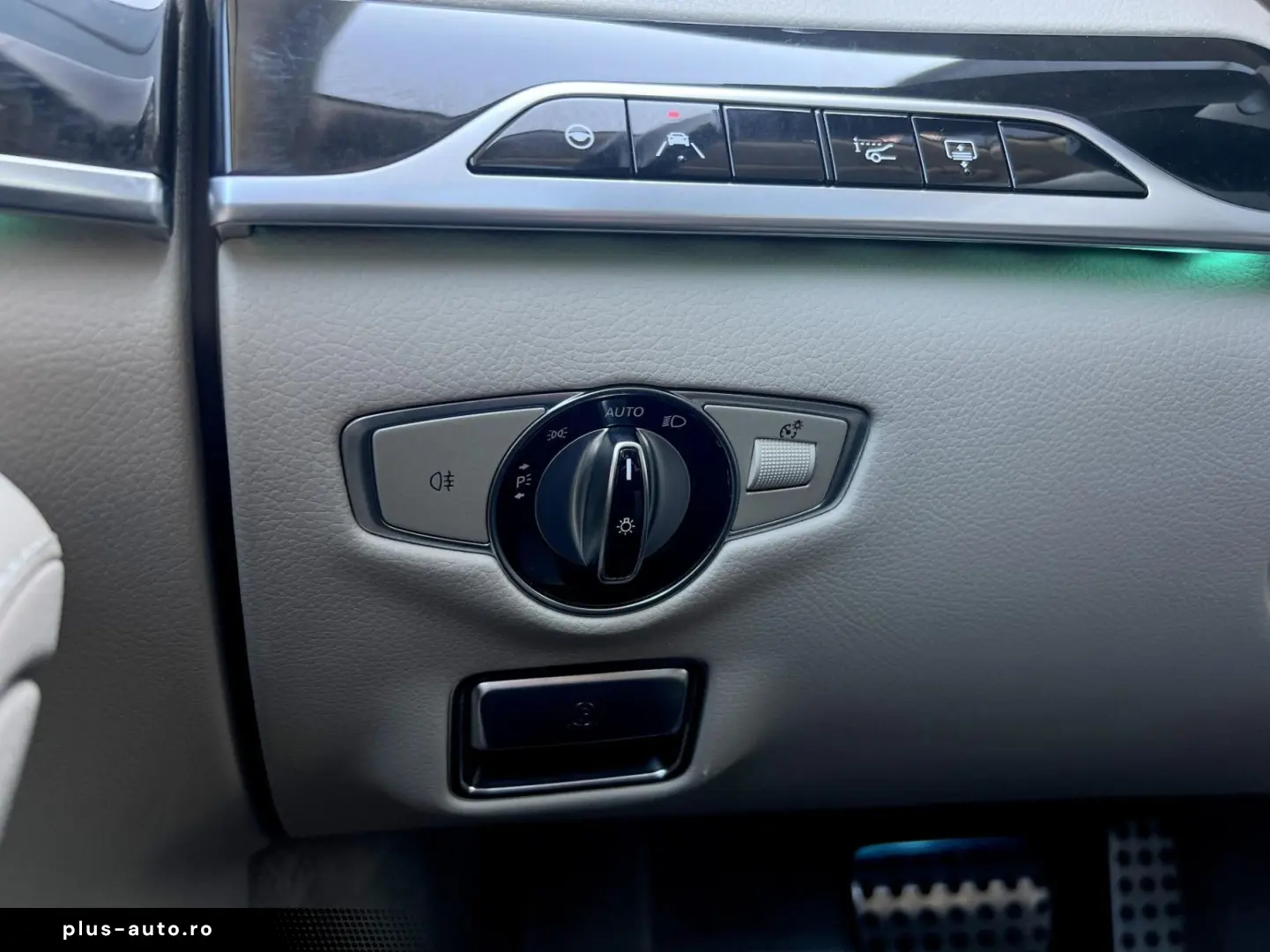 Mercedes-Benz S