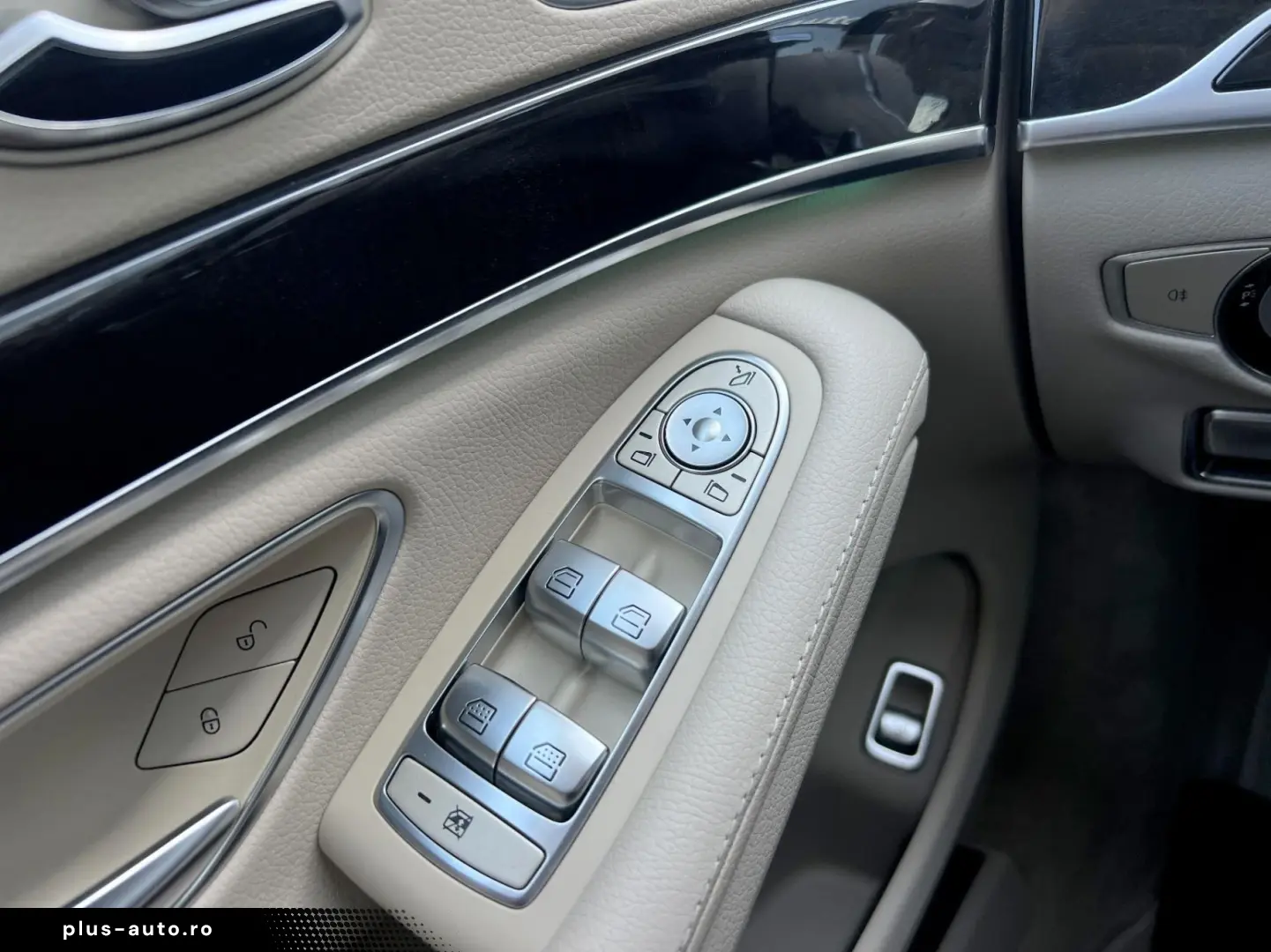Mercedes-Benz S