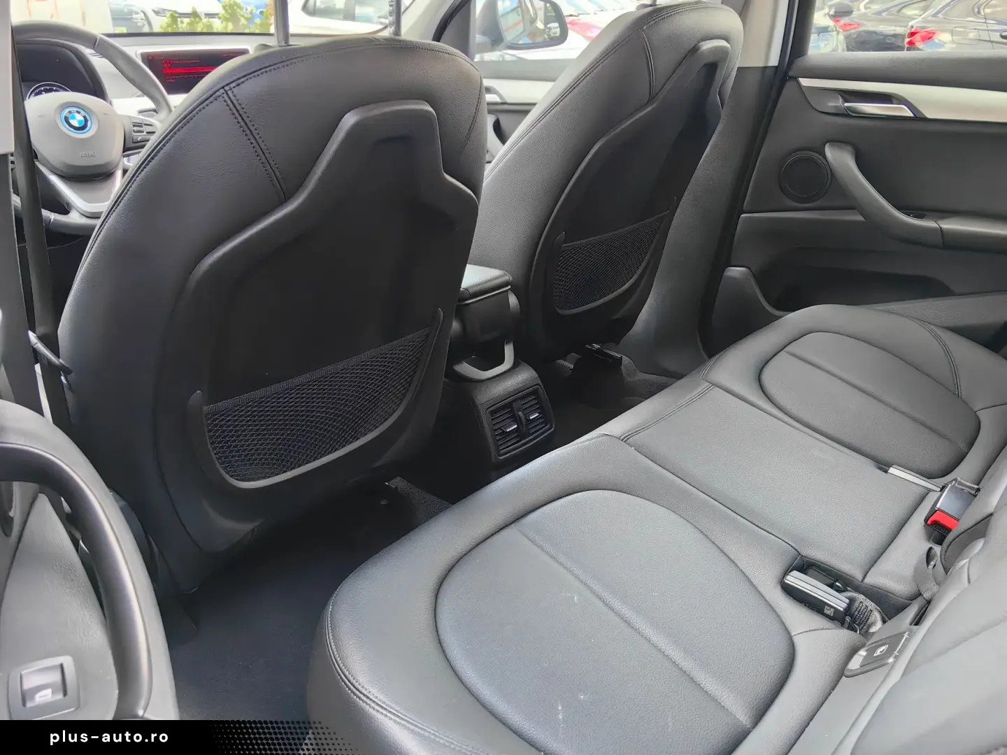 BMW X1 2022 — imagine 14