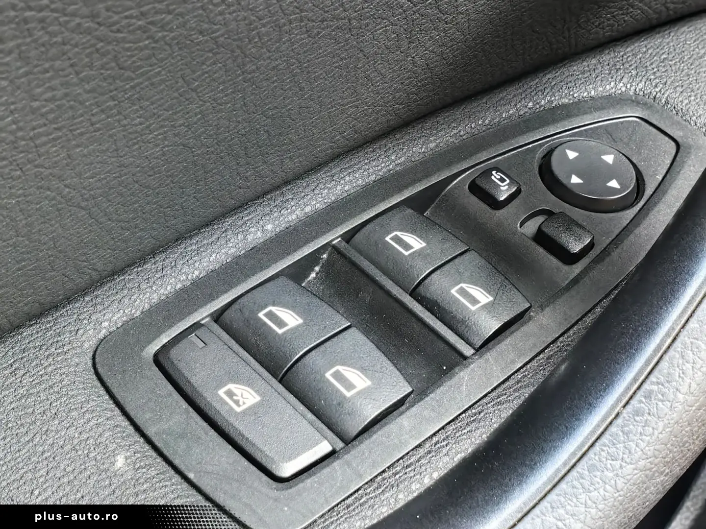 BMW X1 2022 — imagine 27