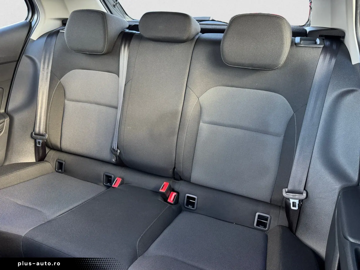 SKODA Fabia Selection 1.0