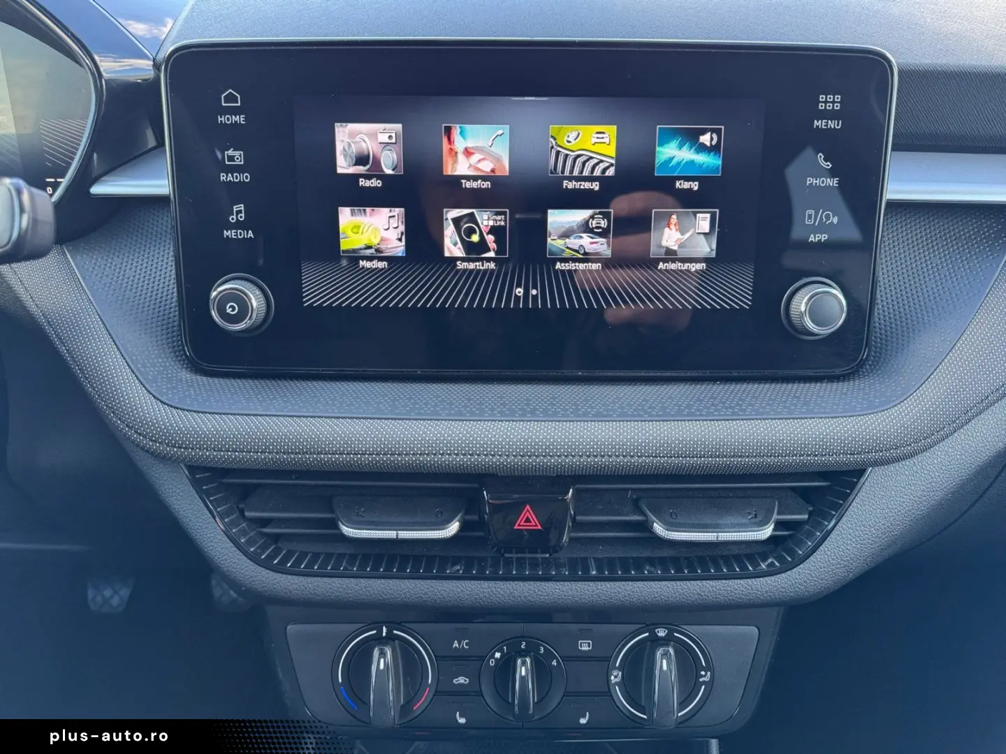 SKODA Fabia Selection 1.0