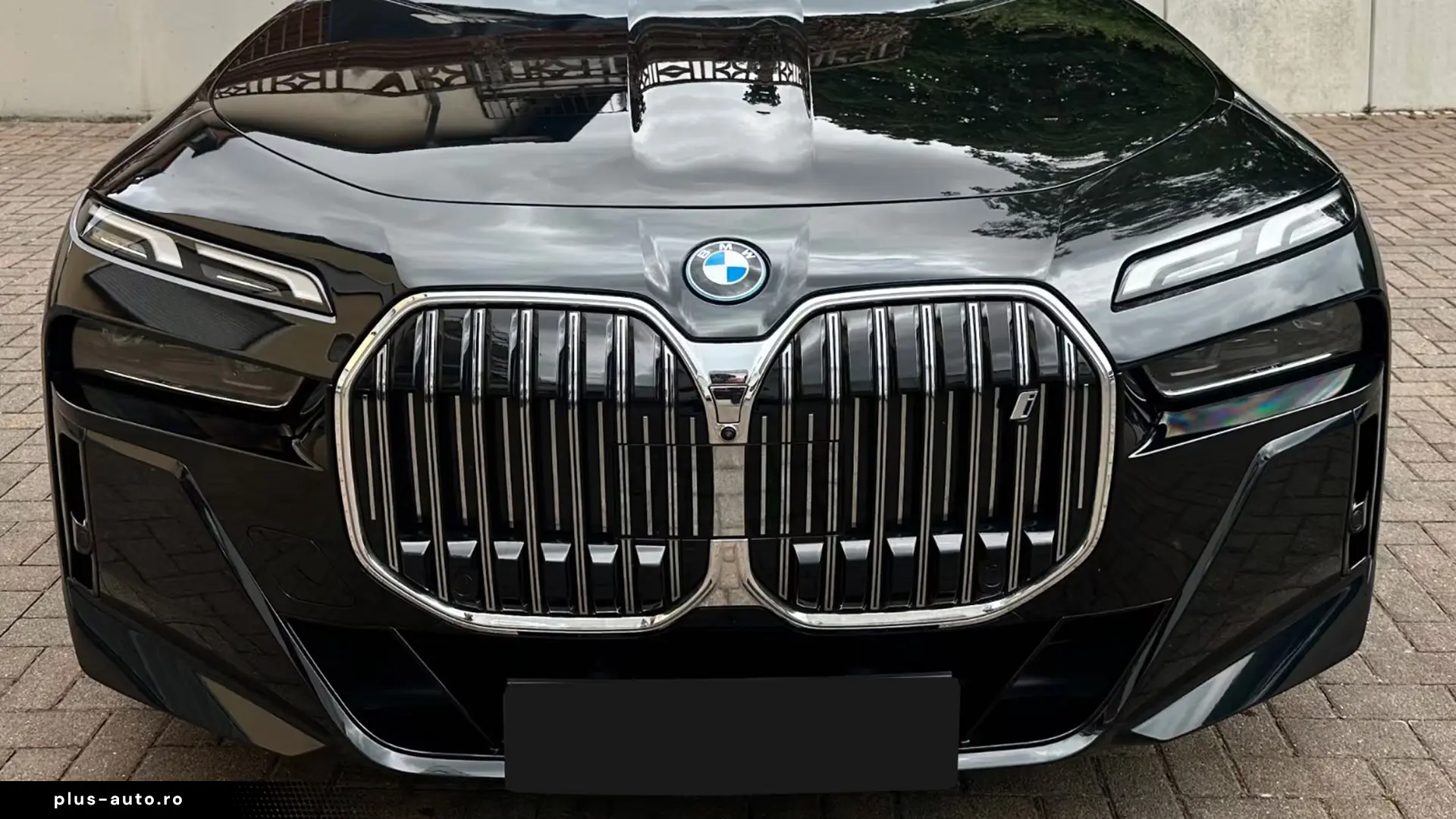 BMW i7 60 xDrive M Sport SKY B&W Masaj   Finanțare Leasing