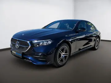 MERCEDES-BENZ E 300 e 4M AMG Night SUPERSCREEN Pano