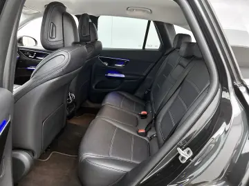 Mercedes-Benz GLC 300e 4MATIC Luxury Line
