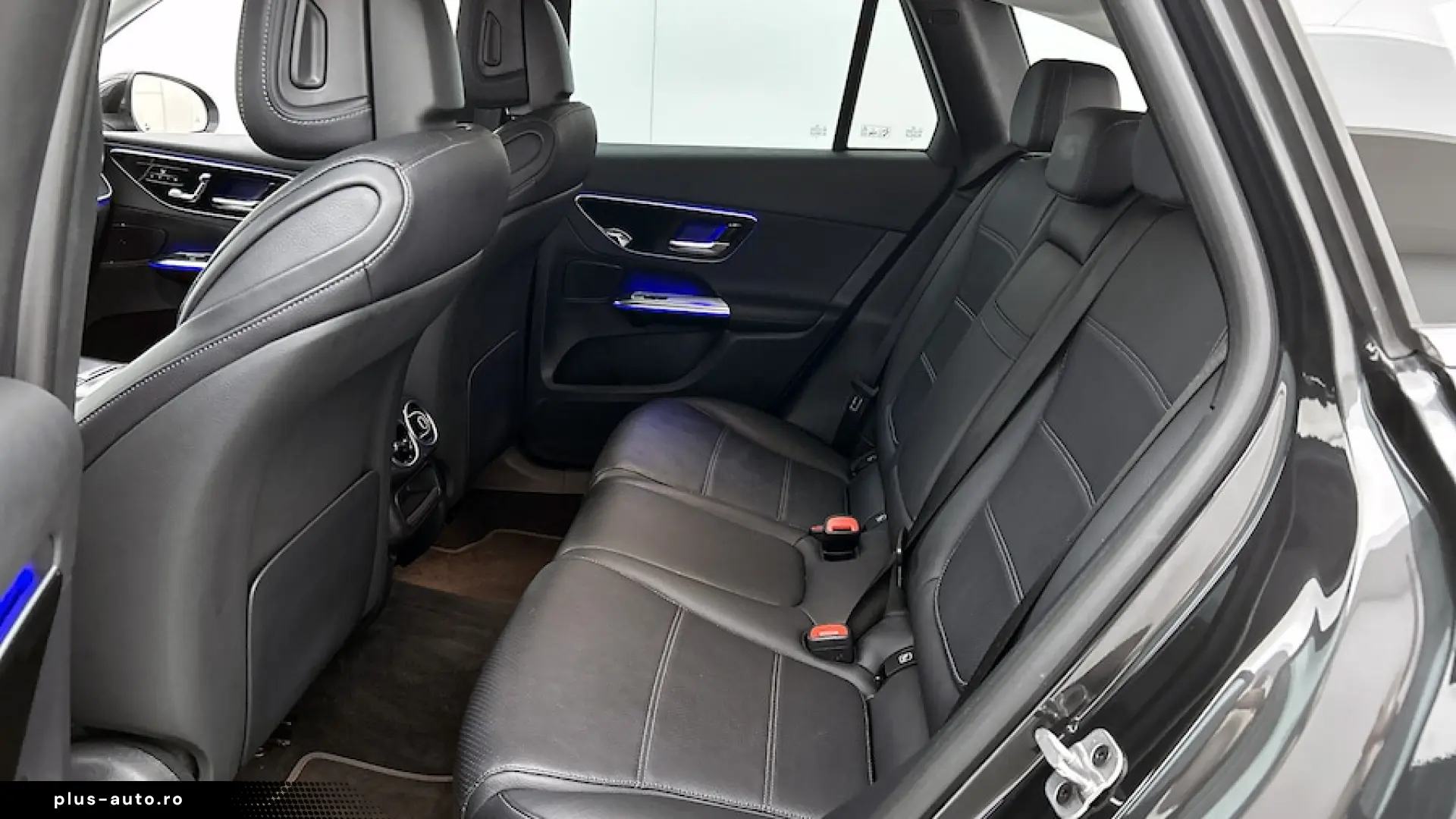 Mercedes-Benz GLC 300e 4MATIC Luxury Line