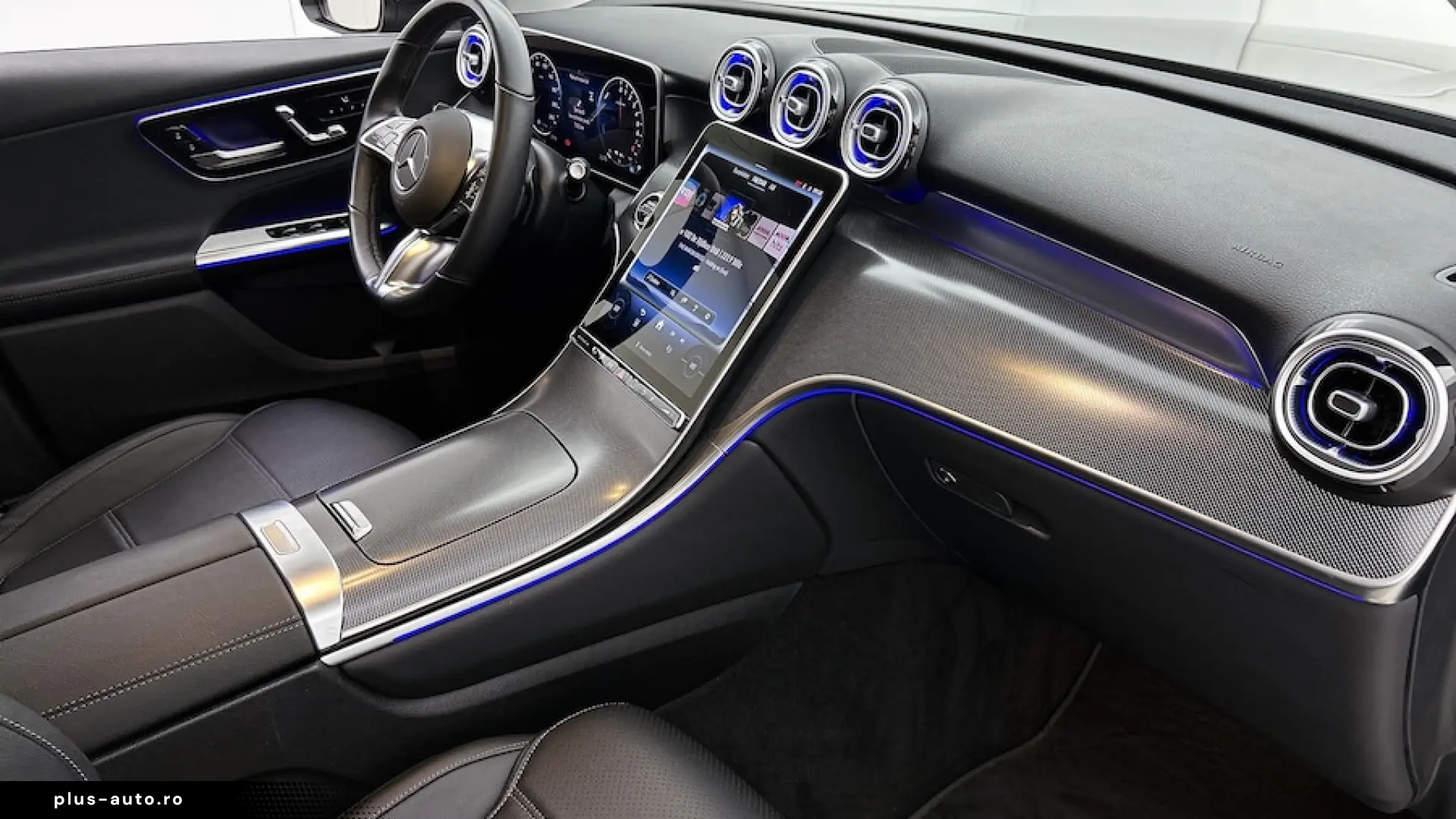 Mercedes-Benz GLC 300e 4MATIC Luxury Line