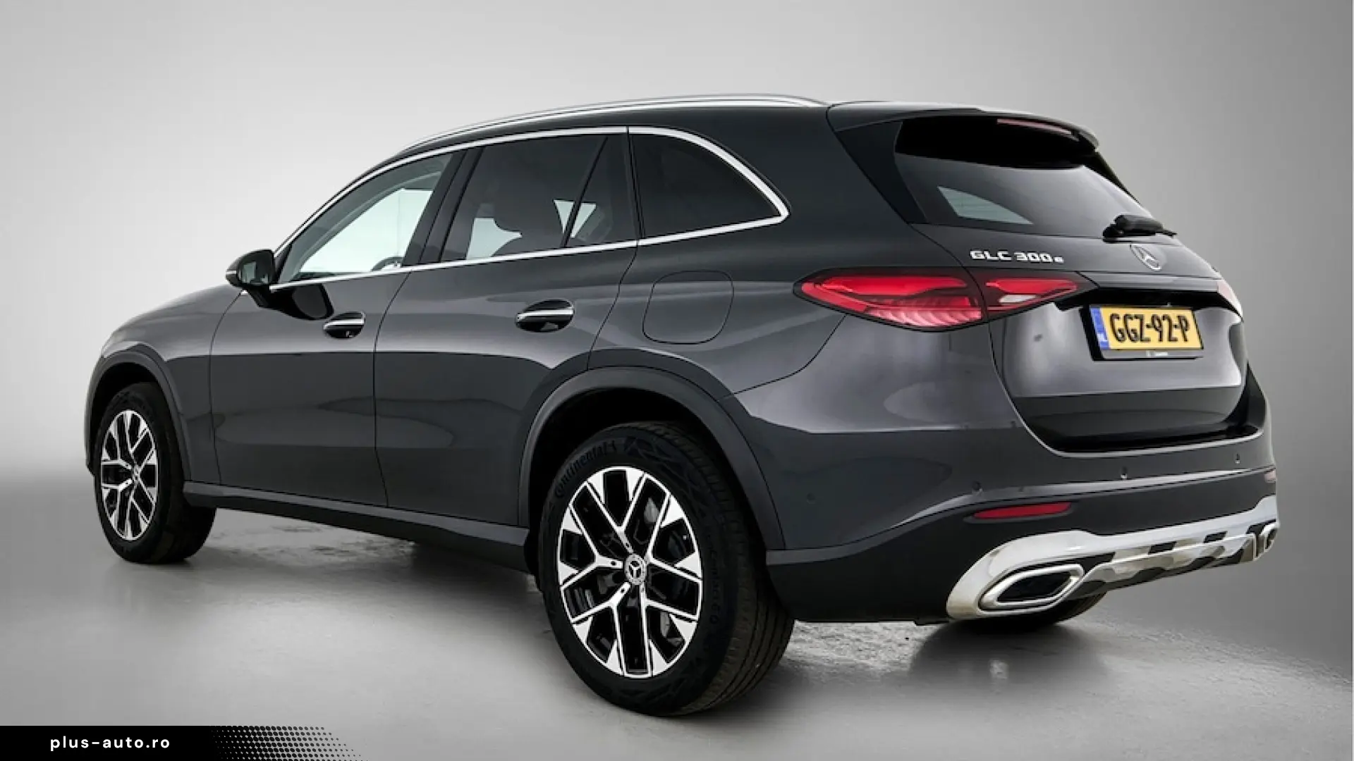Mercedes-Benz GLC 300e 4MATIC Luxury Line