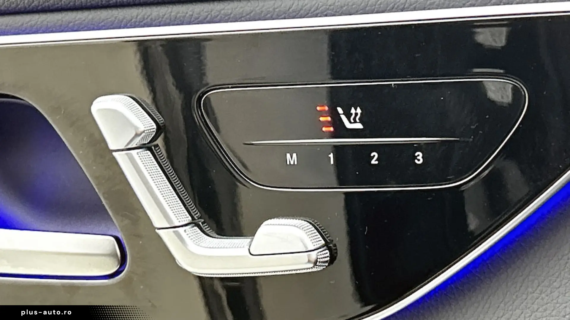 Mercedes-Benz GLC 300e 4MATIC Luxury Line