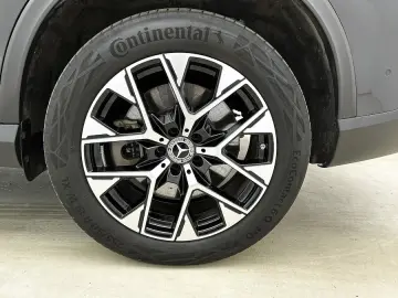 Mercedes-Benz GLC 300e 4MATIC Luxury Line