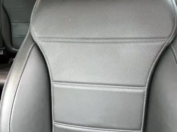 Mercedes-Benz GLC 300e 4MATIC Luxury Line