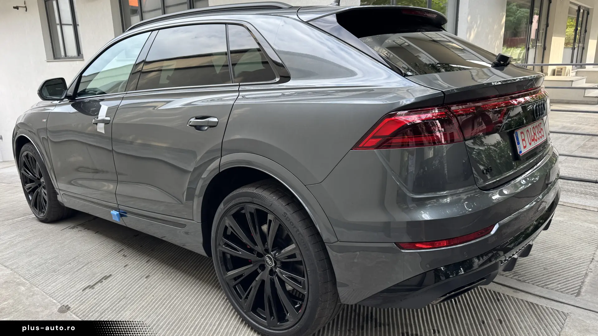 Audi Q8 S Line se afla in Stoc Bucuresti  Livrare IMEDIATA