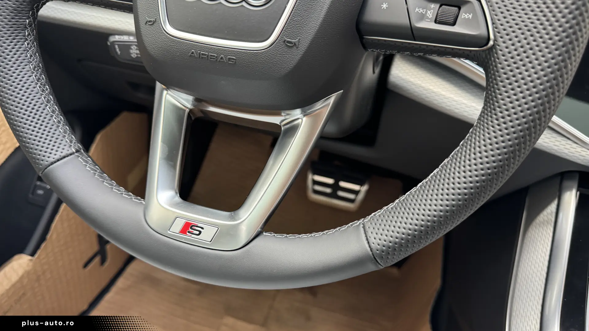 Audi Q8 S Line se afla in Stoc Bucuresti  Livrare IMEDIATA