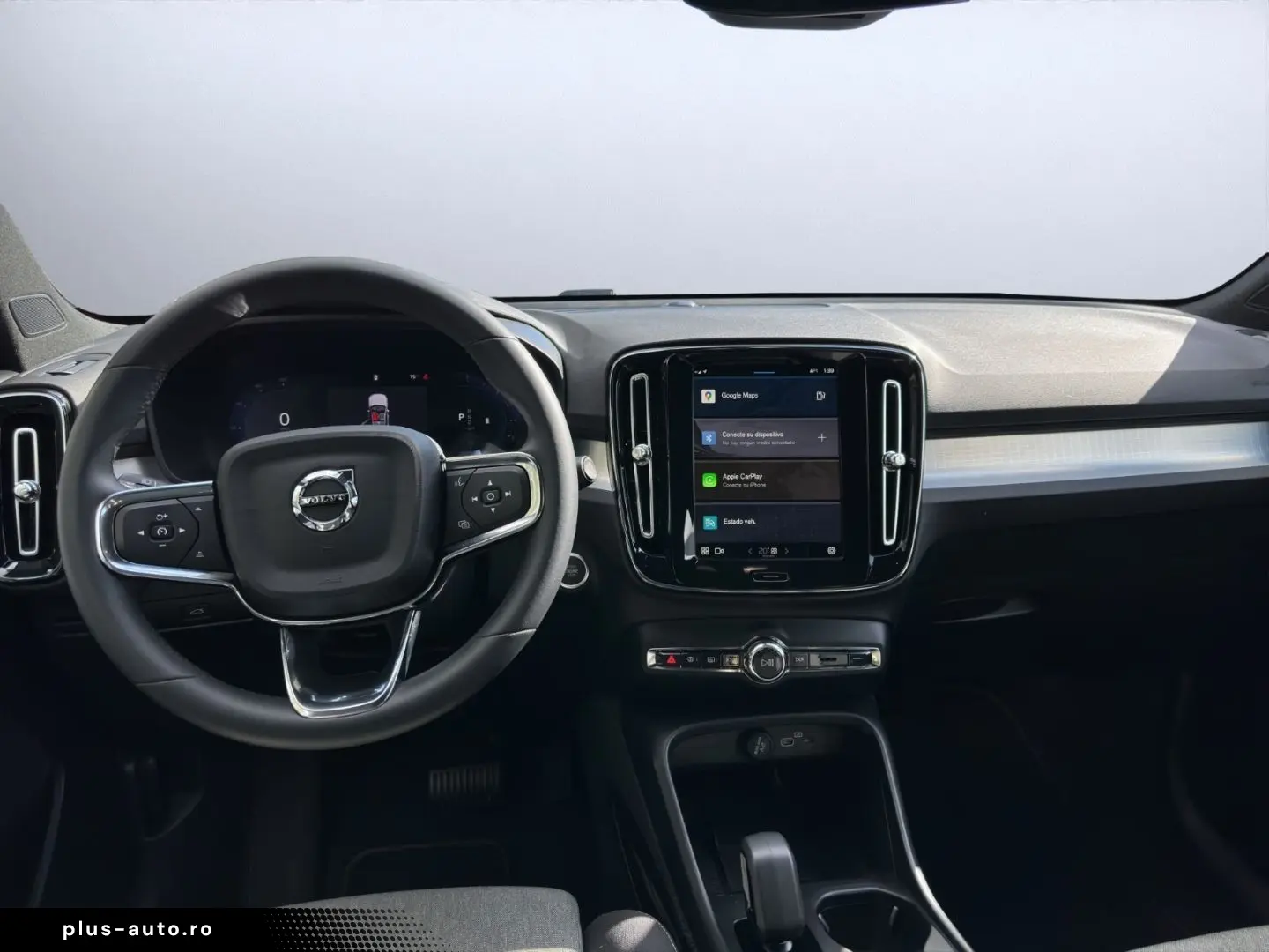 VOLVO XC40 Core 2WD Apple CarPlay El. Heckklappe Klima