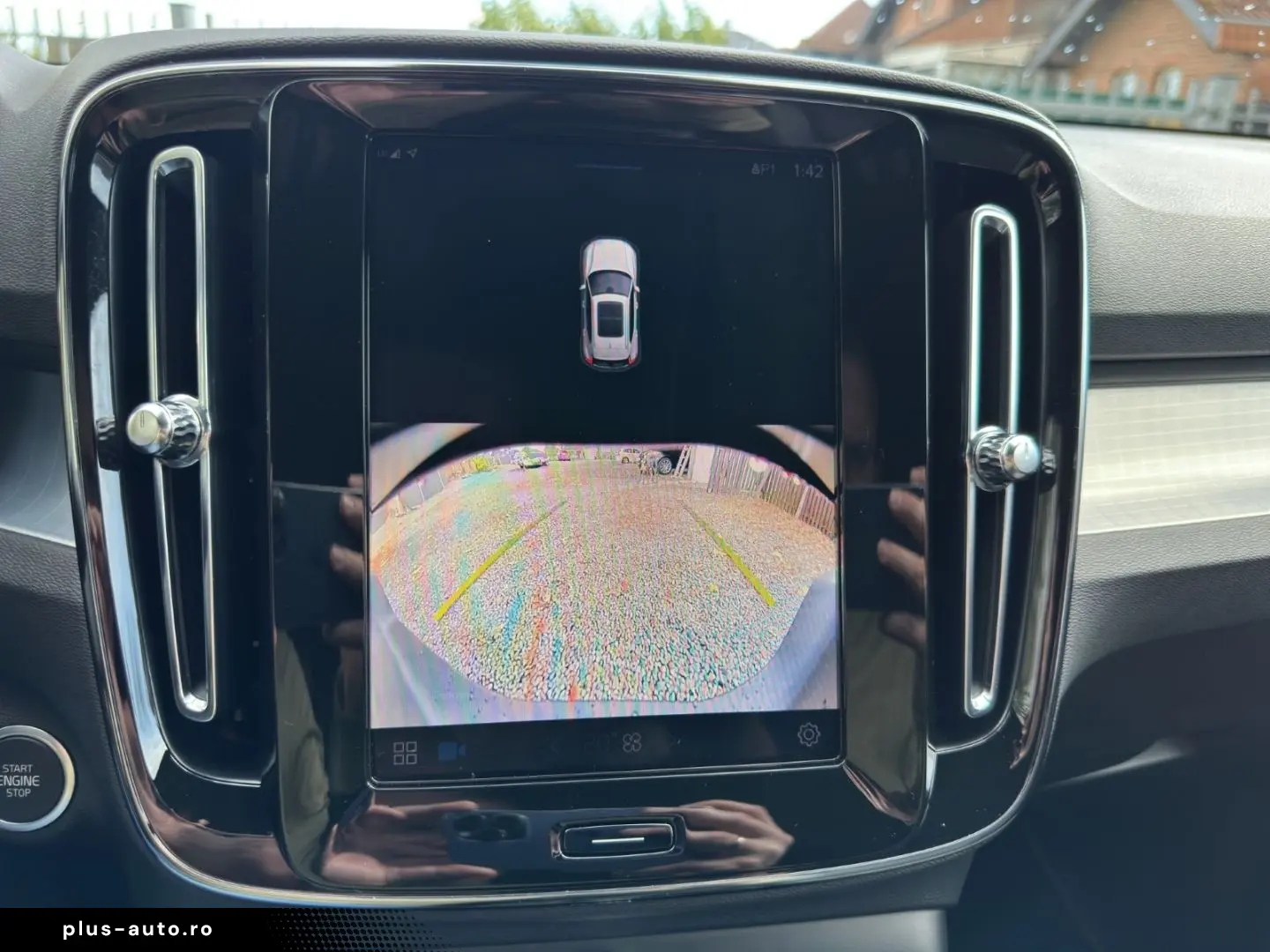 VOLVO XC40 Core 2WD Apple CarPlay El. Heckklappe Klima