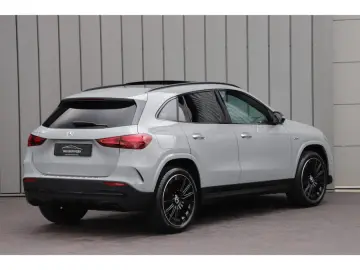Mercedes-Benz GLA 250e AMG