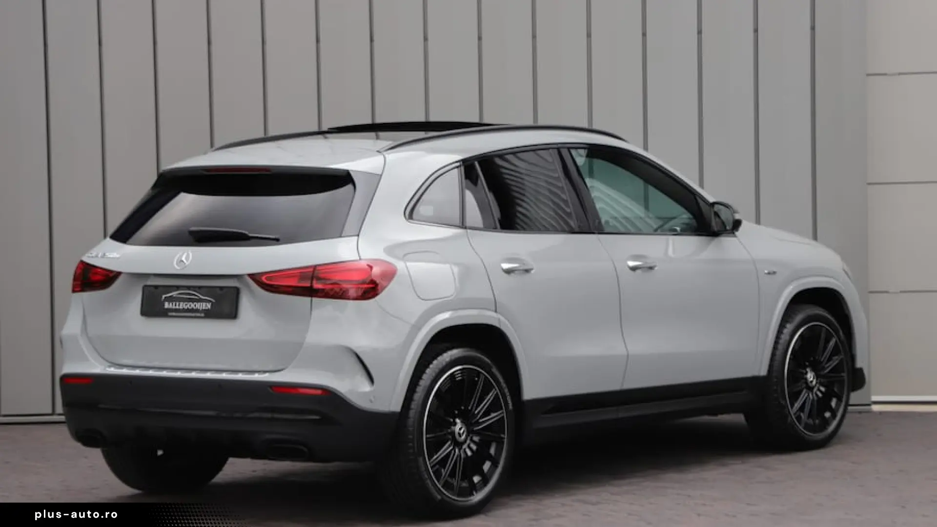 Mercedes-Benz GLA 250e AMG