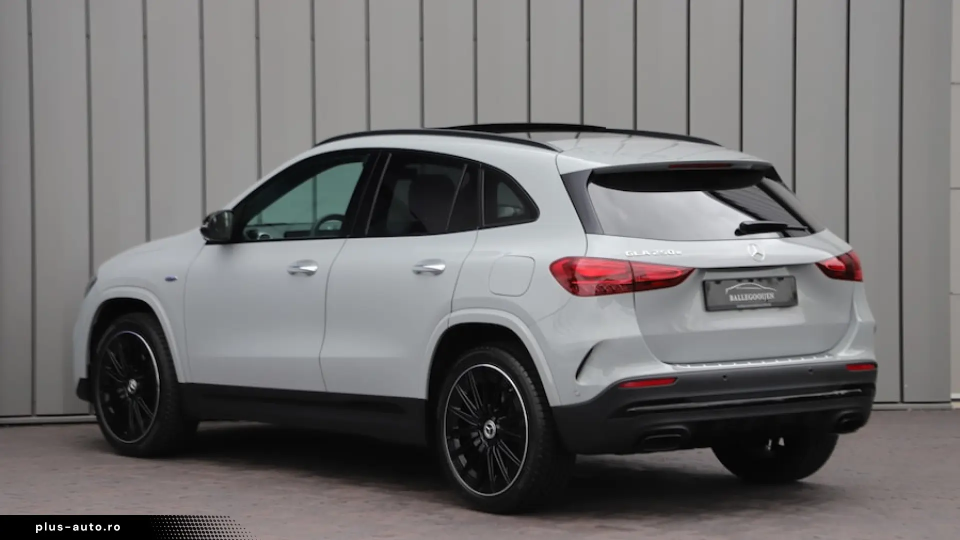 Mercedes-Benz GLA 250e AMG