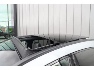 Mercedes-Benz GLA 250e AMG