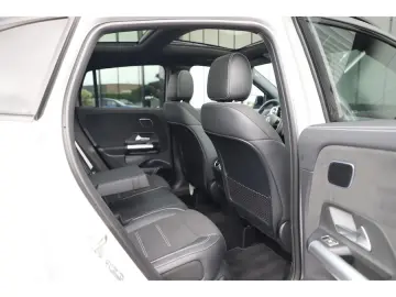 Mercedes-Benz GLA 250e AMG