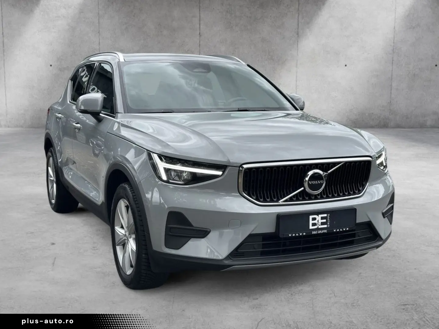 VOLVO XC40 B3 (B) Core KAMERA NAVI W-LAN FACEL. LED