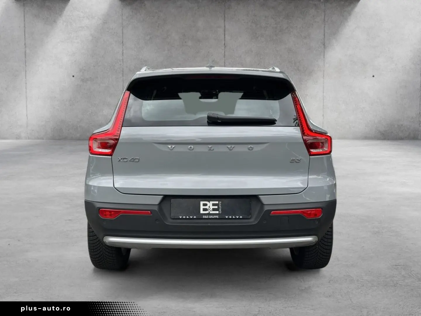 VOLVO XC40 B3 (B) Core KAMERA NAVI W-LAN FACEL. LED