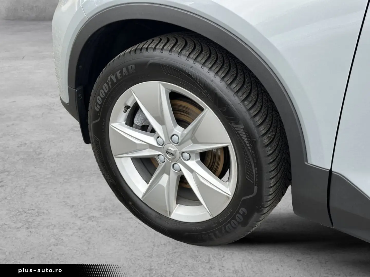 VOLVO XC40 B3 (B) Core KAMERA NAVI W-LAN FACEL. LED