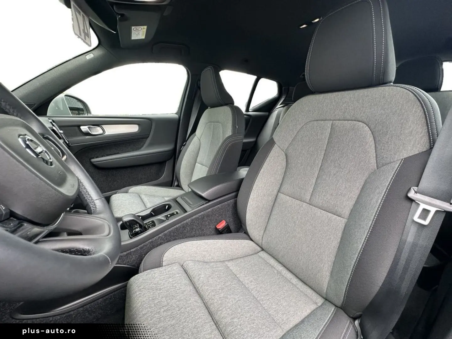 VOLVO XC40 B3 (B) Core KAMERA NAVI W-LAN FACEL. LED