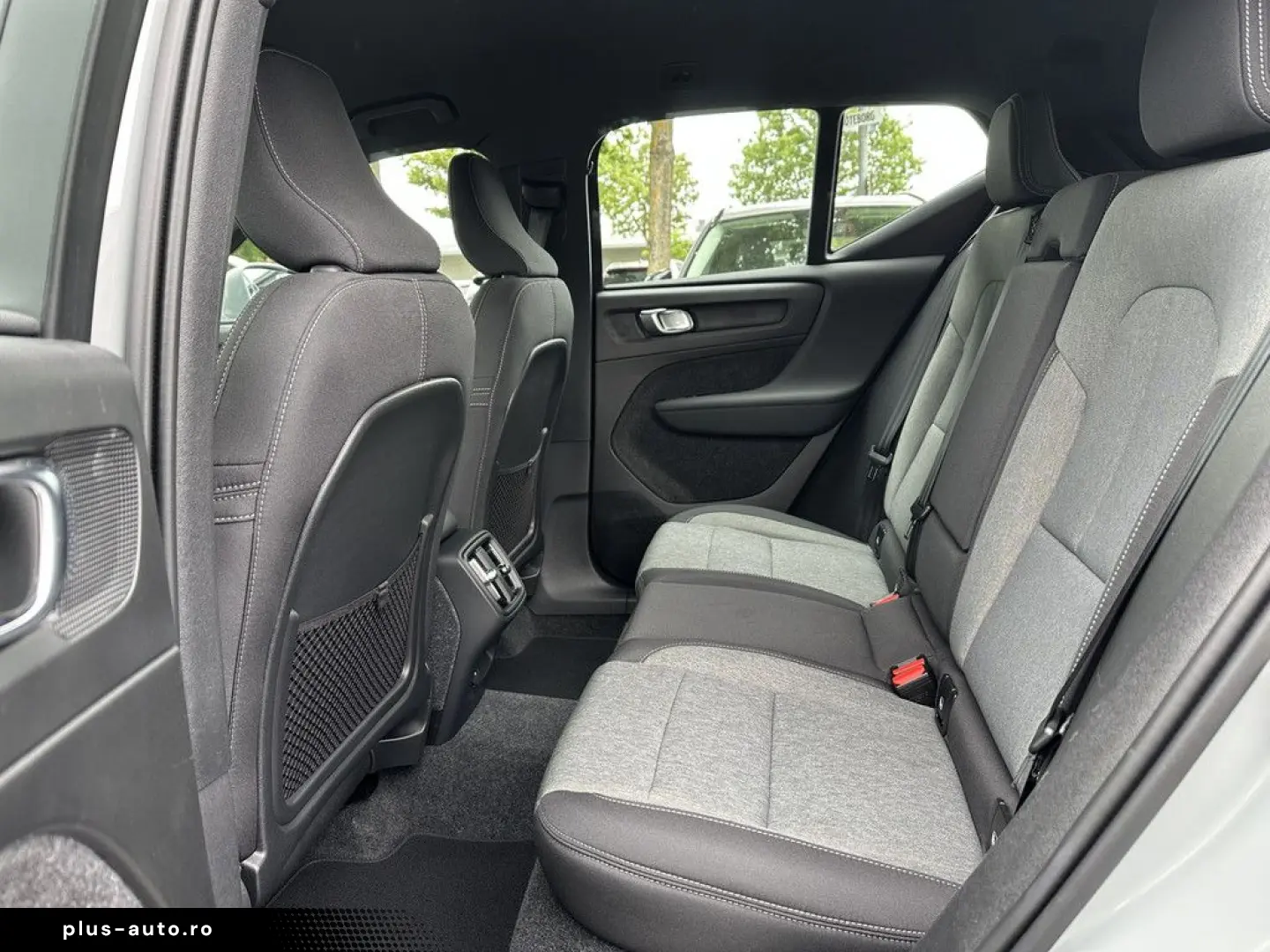 VOLVO XC40 B3 (B) Core KAMERA NAVI W-LAN FACEL. LED