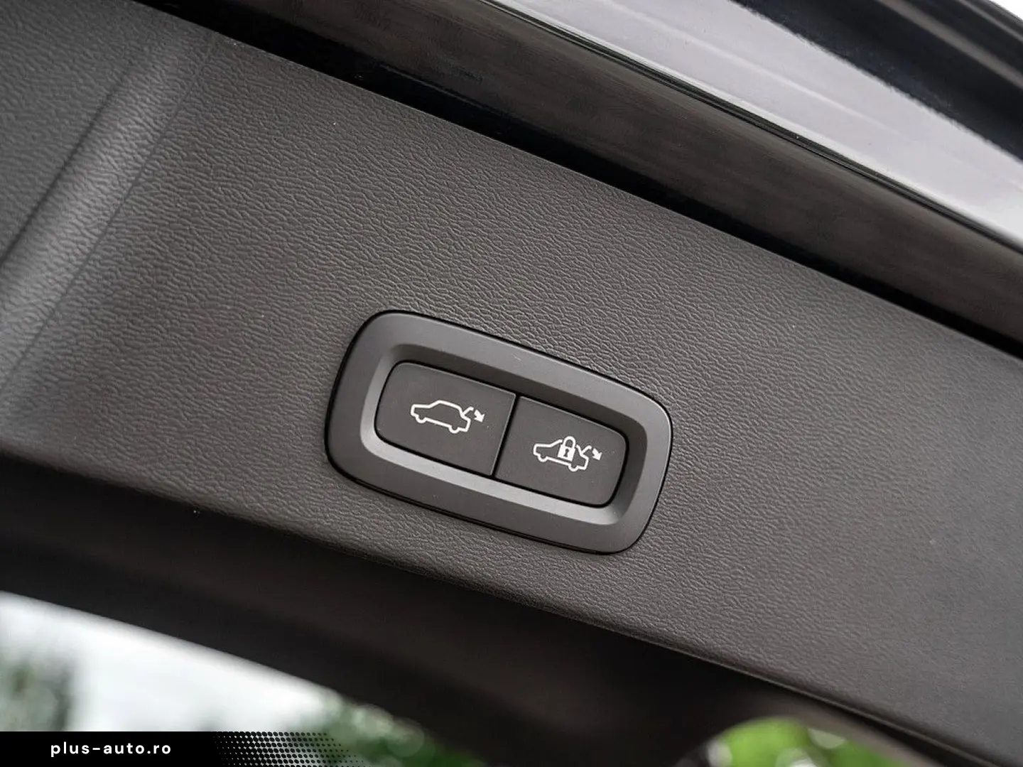 VOLVO XC40 B3 Core 360-GRAD-KAMERA LED ACC AHK