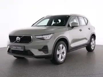 VOLVO XC40 B3 CORE MET WINTERPAK KAMERA NAVI LED DAB