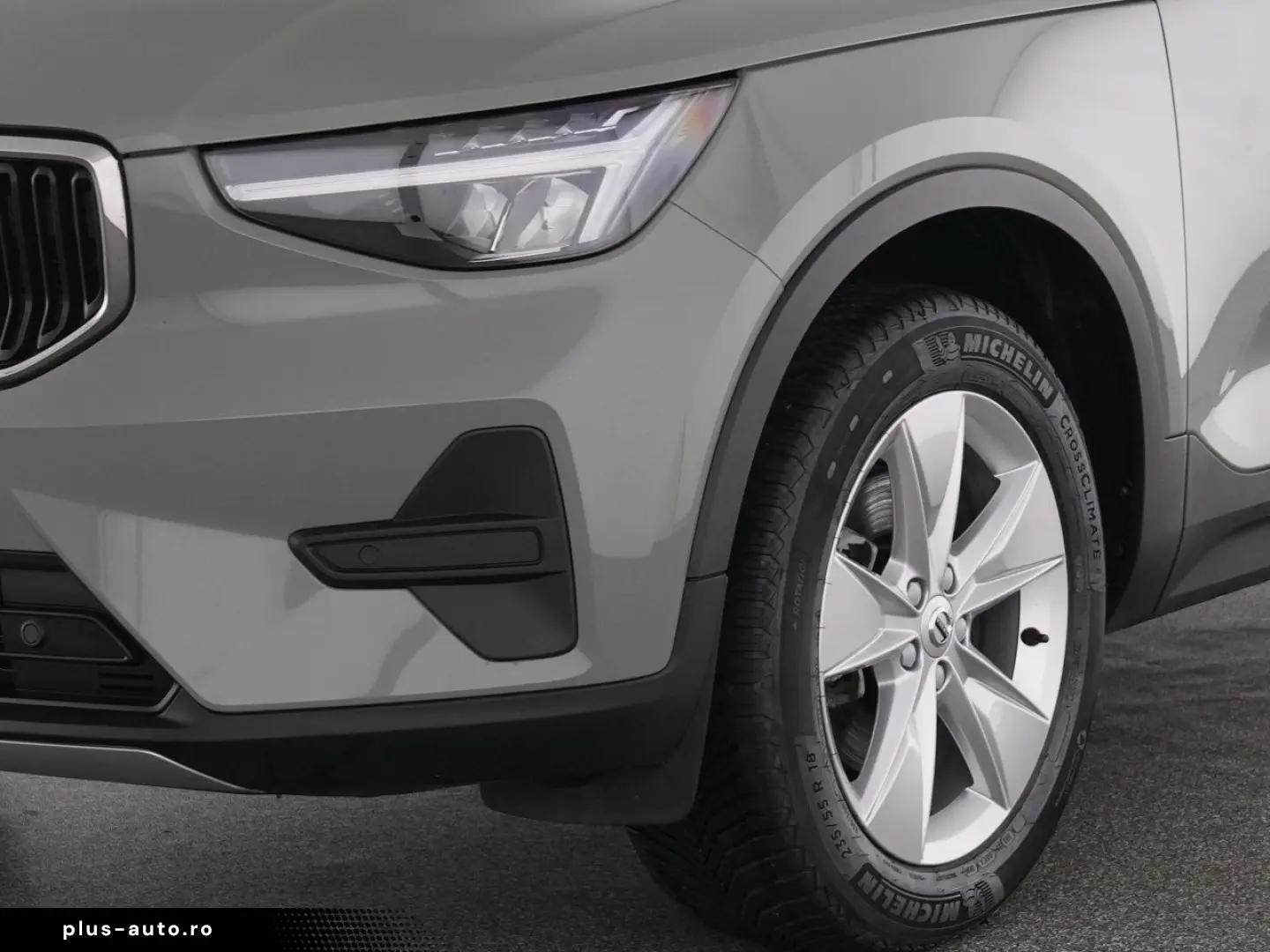 VOLVO XC40 B3 CORE MET WINTERPAK KAMERA NAVI LED DAB