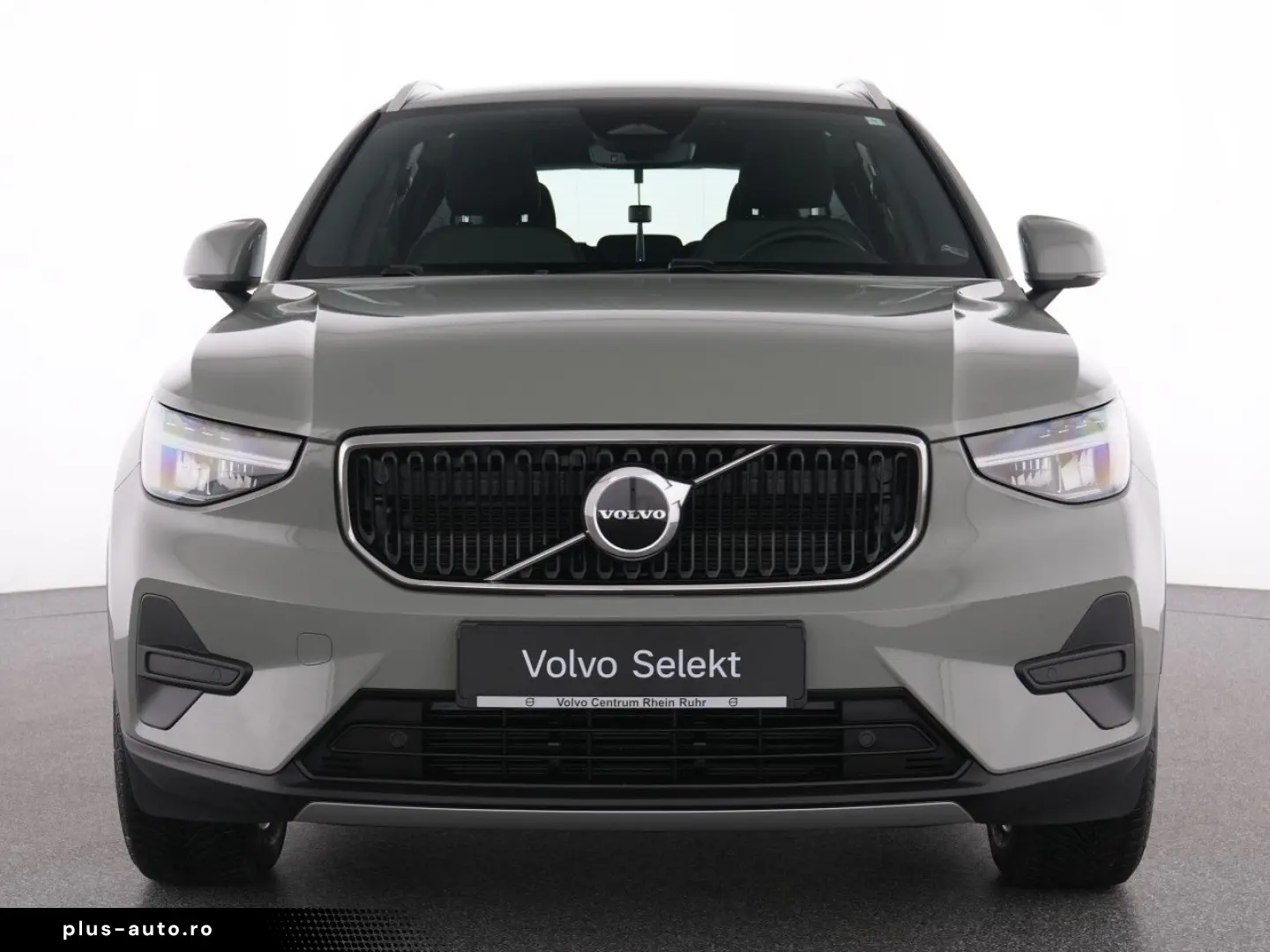 VOLVO XC40 B3 CORE MET WINTERPAK KAMERA NAVI LED DAB