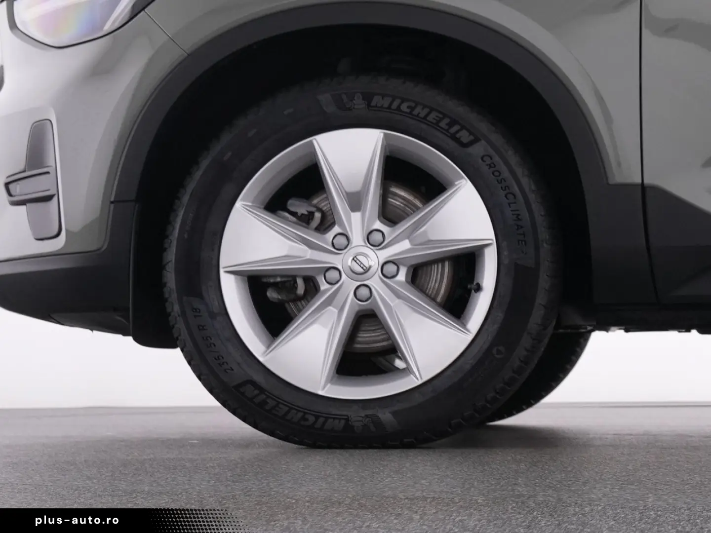 VOLVO XC40 B3 CORE MET WINTERPAK KAMERA NAVI LED DAB