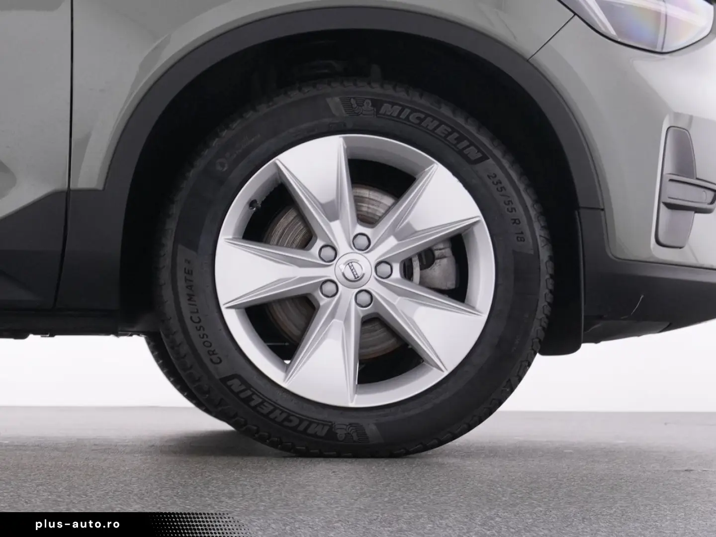 VOLVO XC40 B3 CORE MET WINTERPAK KAMERA NAVI LED DAB