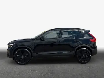 VOLVO XC40 B3 B DKG Plus Black Edition