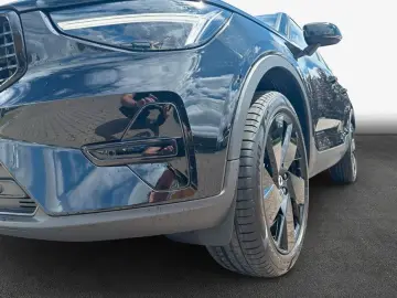 VOLVO XC40 B3 B DKG Plus Black Edition