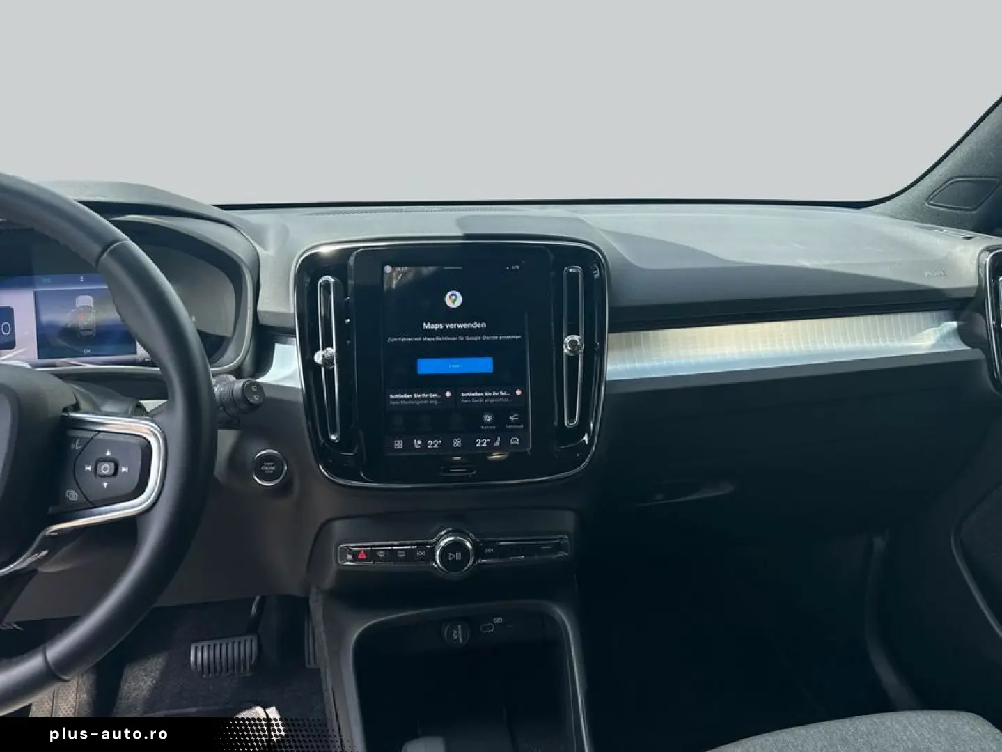 VOLVO XC40 B3 B DKG Plus Black Edition