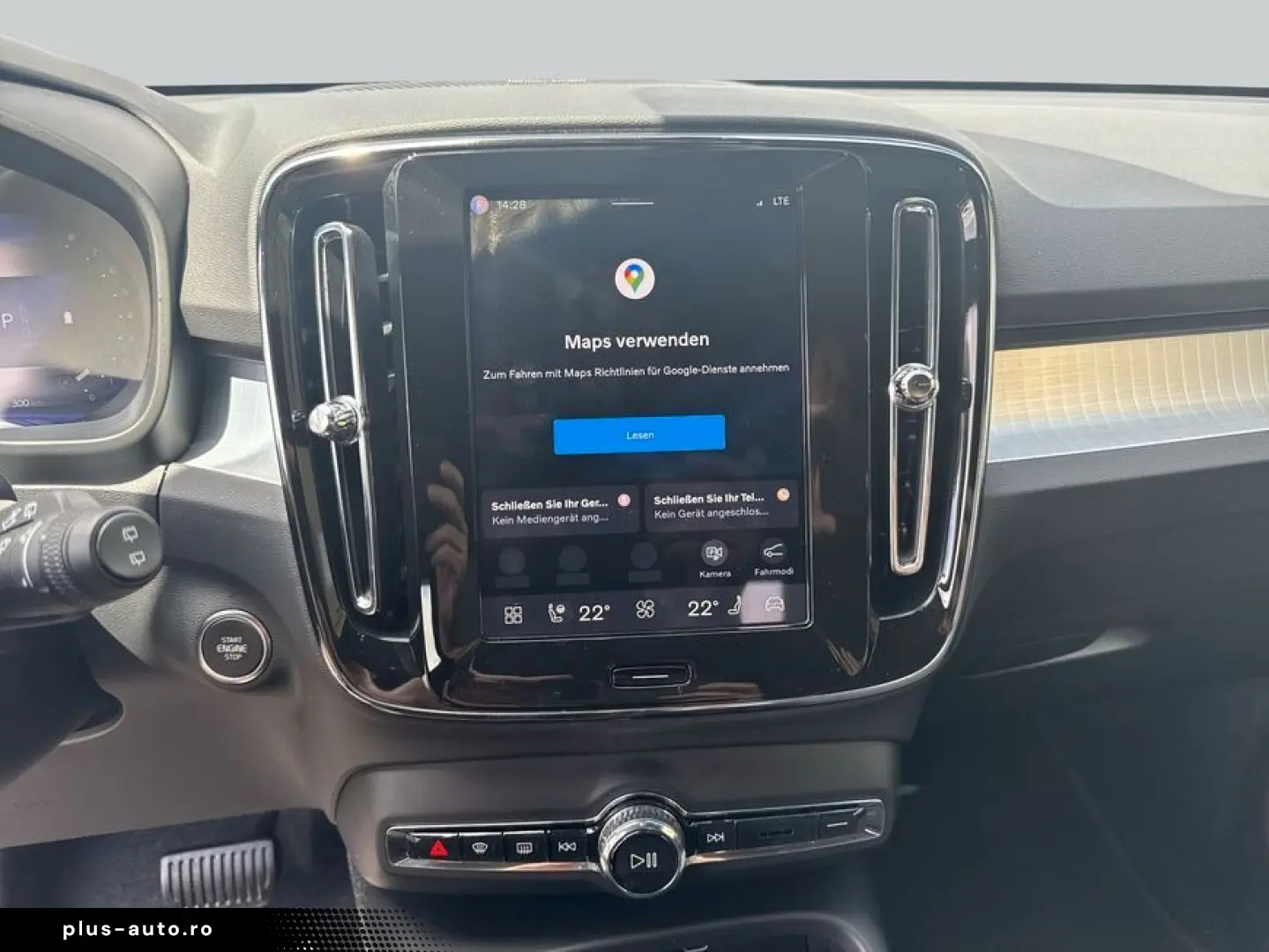 VOLVO XC40 B3 B DKG Plus Black Edition