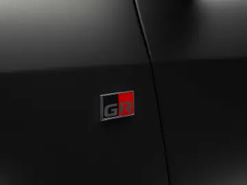TOYOTA YARIS GR 1.6 (261 CP) GR-FOUR